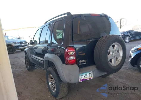 2005 Jeep Liberty Sport z USA, uszkodzony, nr VIN 1J4GL48KX5W714171